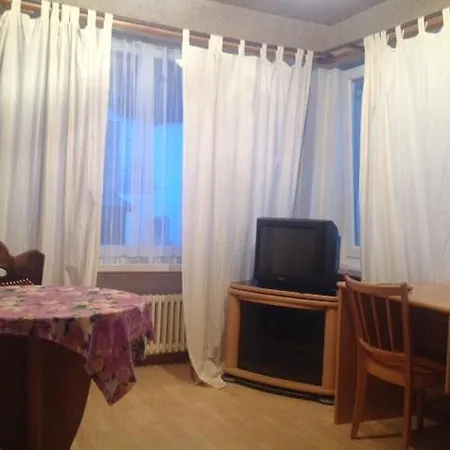 Grischalodge Mit Bergblick Seit 1929 - Schlicht, Preiswert Und Mit Einem Touch Nostalgie