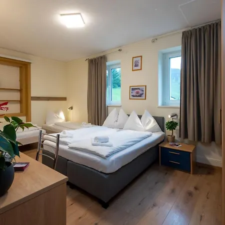 Hotel Grischalodge Mit Bergblick Seit 1929 - Bitte Beachten Sie Beim Buchen Auf Zimmerkategorie *