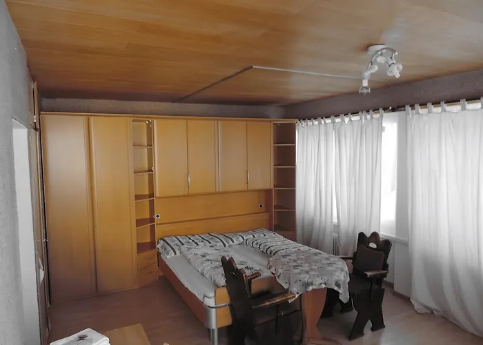 Grischalodge Mit Bergblick Seit 1929 - Schlicht, Preiswert Und Mit Einem Touch Nostalgie Otel