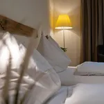 Grischalodge Mit Bergblick Seit 1929 - Schlicht, Preiswert Und Mit Einem Touch Nostalgie