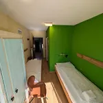 호텔 Grischalodge Mit Bergblick Seit 1929 - Schlicht, Preiswert Und Mit Einem Touch Nostalgie