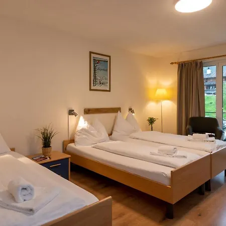 Grischalodge Mit Bergblick Seit 1929 - Schlicht, Preiswert Und Mit Einem Touch Nostalgie