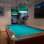 Grischalodge Mit Bergblick Seit 1929 - Schlicht, Preiswert Und Mit Einem Touch Nostalgie