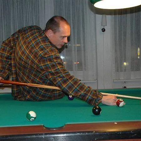 Grischalodge Mit Bergblick Seit 1929 - Schlicht, Preiswert Und Mit Einem Touch Nostalgie Parpan